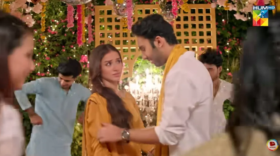 Khwabon Mein Mili Drama Cast Story & Timings - October 31, 2025 | 10:54 AM Khwabon Mein Mili Drama Cast Story & Timings