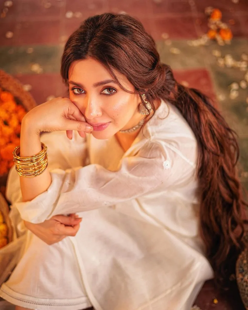 Mitti De Baway – Mahira Khan & Wahaj Ali Team Up for Green TV’s 2026 Drama - October 30, 2025 | 7:43 PM Mitti De Baway – Mahira Khan & Wahaj Ali Team Up for Green TV’s 2026 Drama
